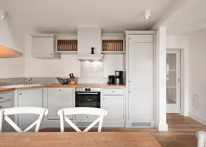 Altes Museum Haus 2 *